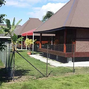  Holiday home Raiatea Airport Bungalow