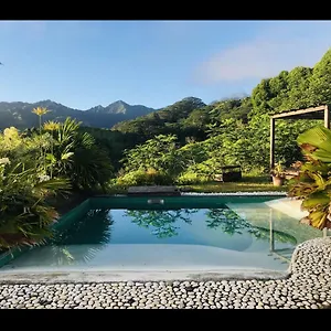 3* Pensión Te Fiti Island Break